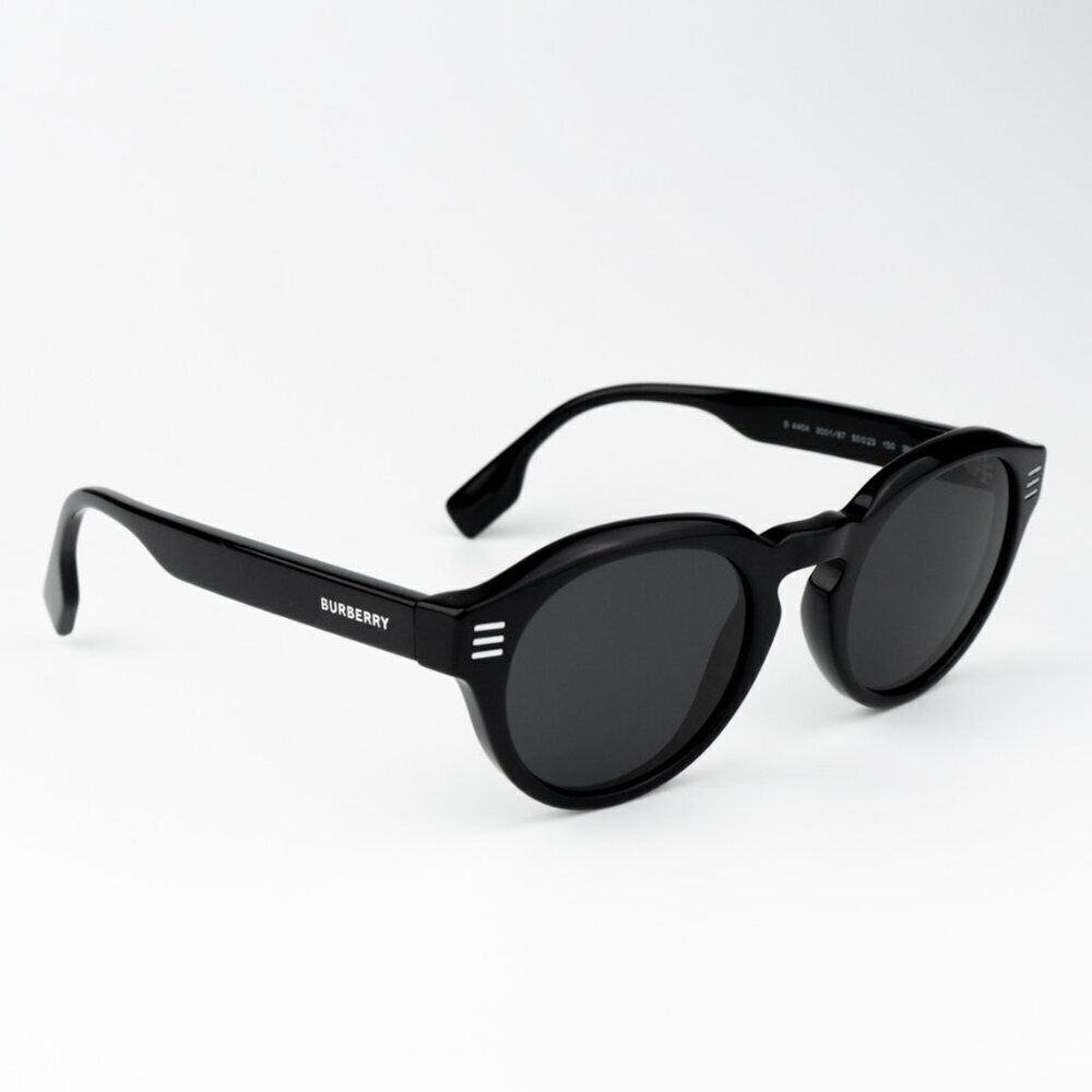 NEW Burberry BE4404 300187 Black Grey Oval Unisex Sunglasses BE4404